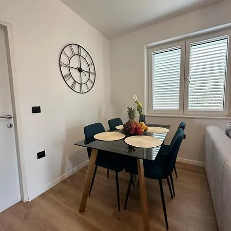 Tina Apartmán Zadar